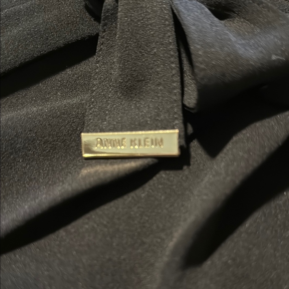Anne Klein High Waist Black Tailored Shorts - Picture 2 of 5